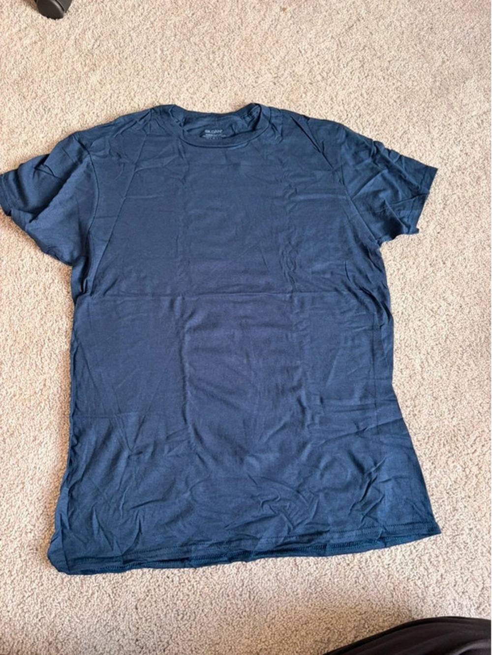 Gildan Navy T-Shirt Men’s Medium NWOT